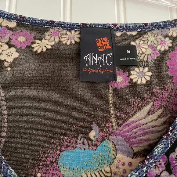 ANAC designed by Kimi v-neck top SIZE SMALL - Picture 2 of 10